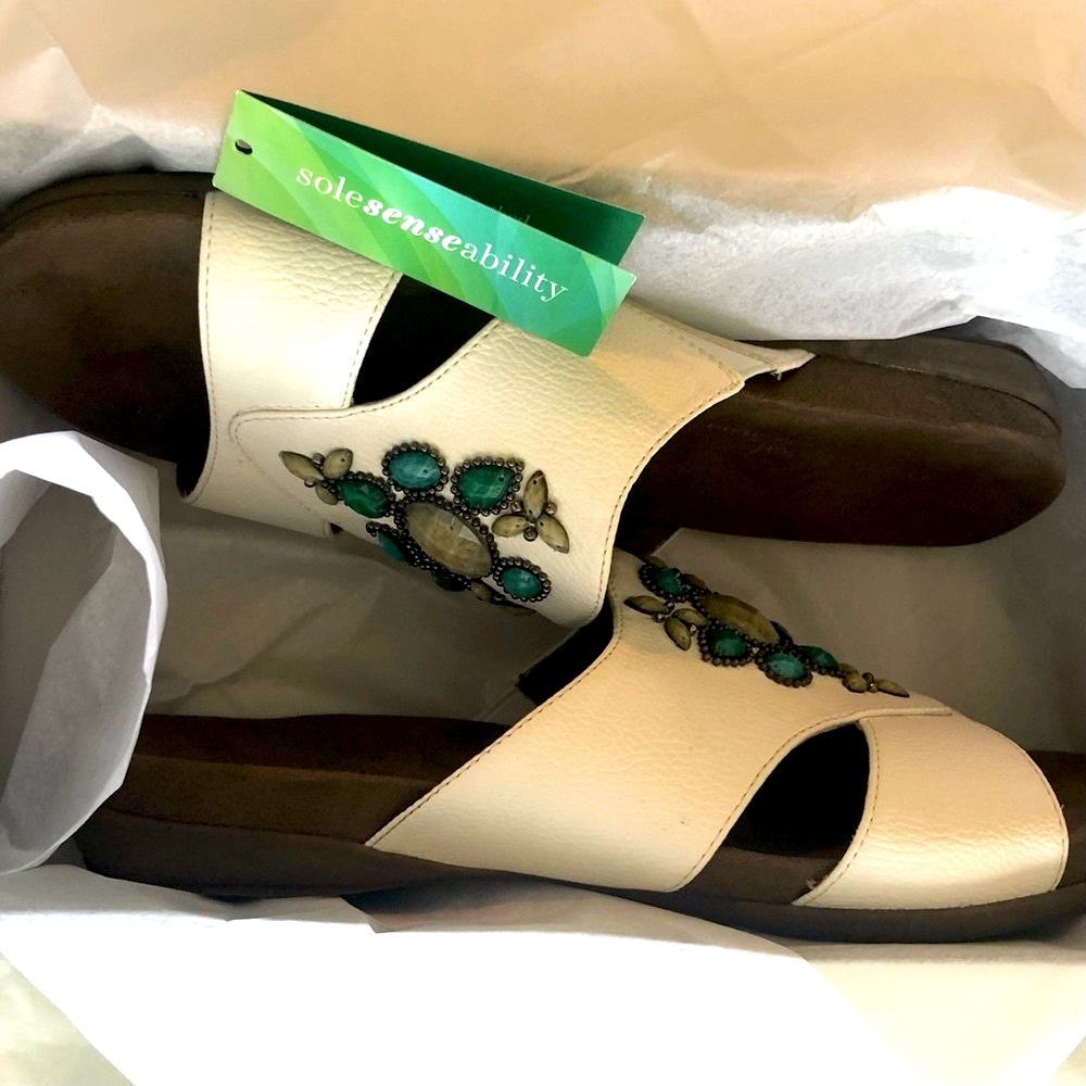Women's White and Green Embellished Comfort Sandals - Picture 8 of 10